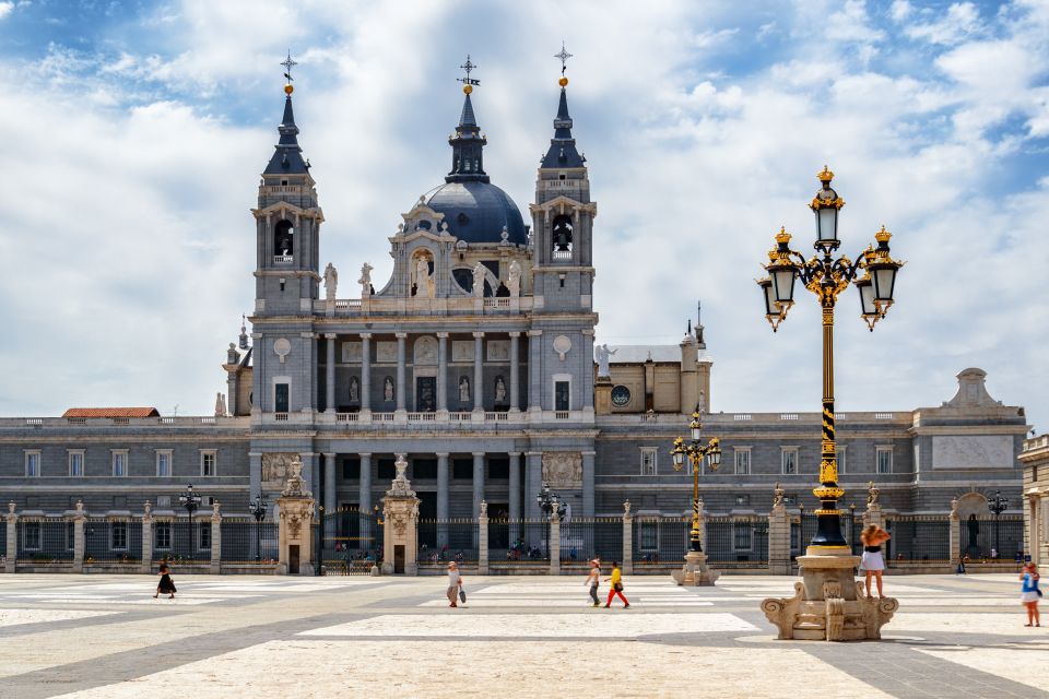 Madrid: Intimate History & Food in Old Town Tour. Since 2018 - Last Words