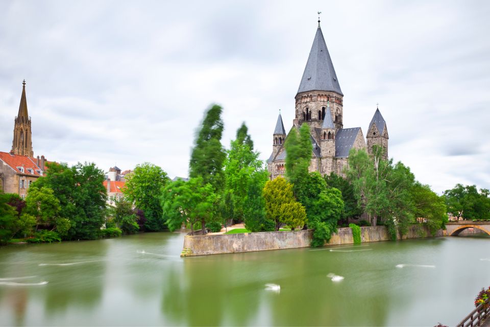 Metz: Self-Guided Highlights Scavenger Hunt & Walking Tour - Common questions