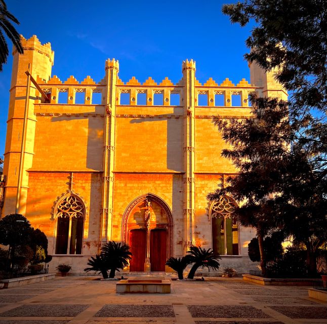 Palma De Mallorca: Old Town Atmospheric Evening Tour - Common questions