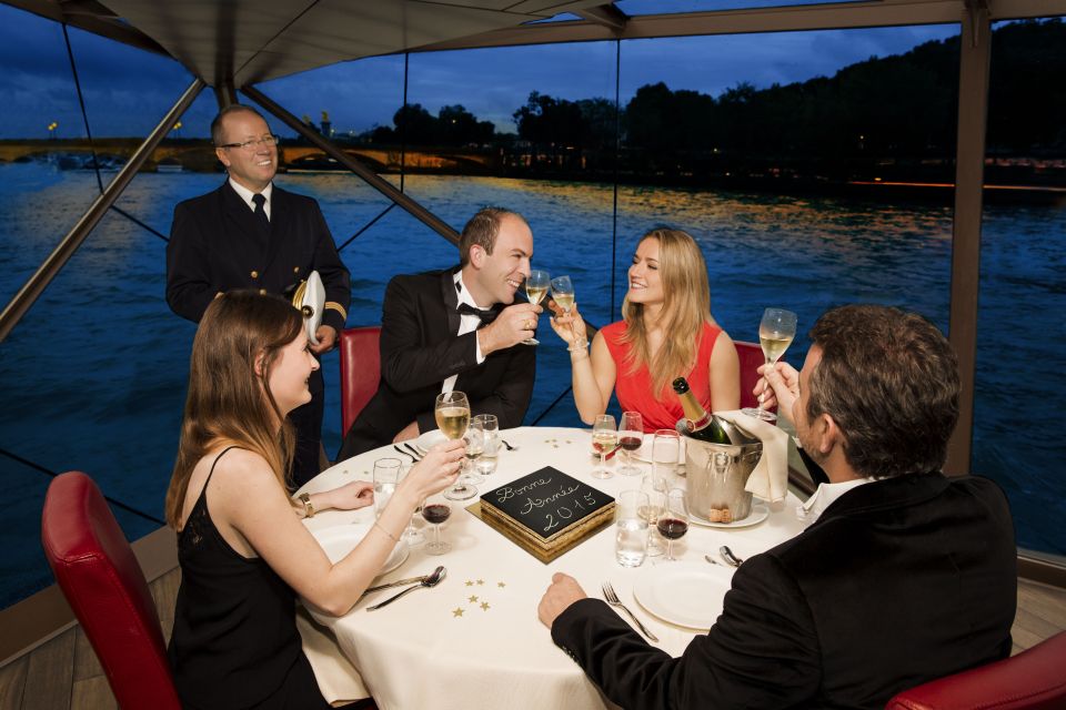 Paris: 4-Course Dinner Cruise on Seine River With Live Music - Common questions