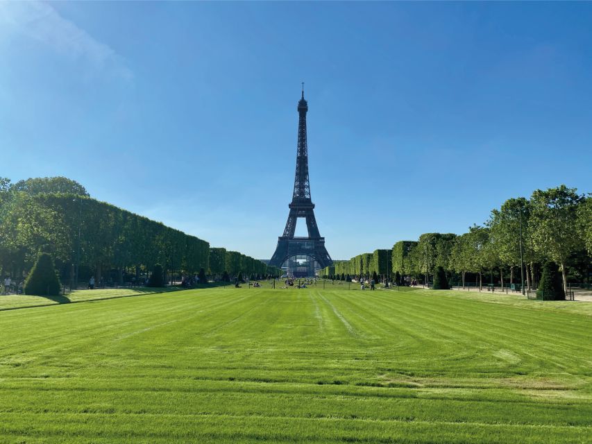 Paris: Smartphone Audio Walking Tour Around the Eiffel Tower - Common questions