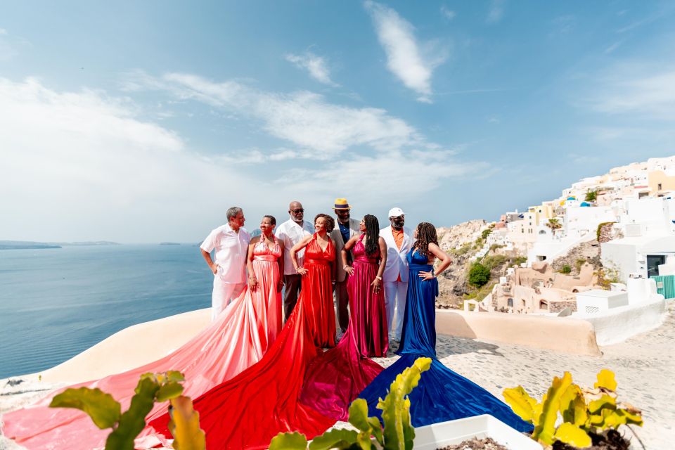 Photoshoot in Santorini With Flying Dress - Last Words