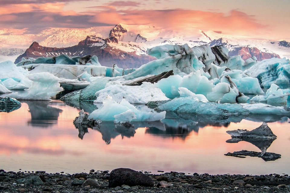 Reykjavik: Jökulsárlón Glacier Lagoon Full-Day Guided Trip - Common questions