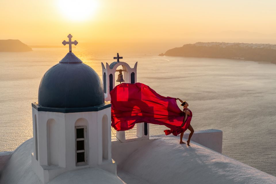 Santorini: Flying Dress Photoshoot Marilyn Package - Last Words