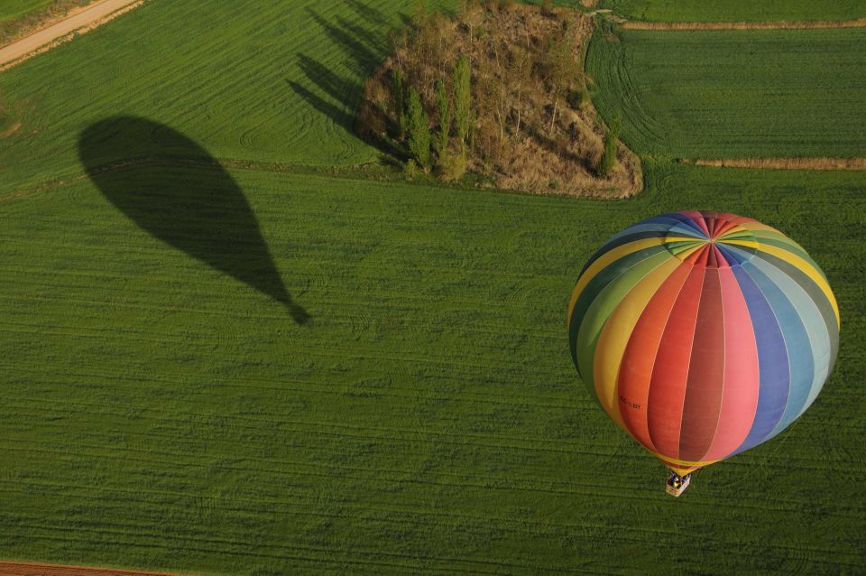 Segovia: Private Balloon Ride for 2 With Cava and Breakfast - Common questions