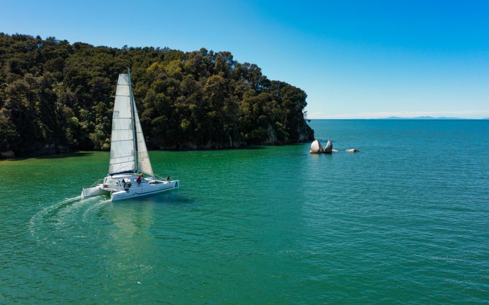 Abel Tasman National Park: Cruise, Walk & Sailing Tour - Key Points