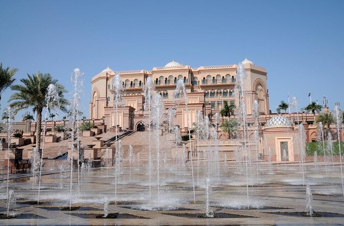 Abu Dhabi Mosque With Qasr Watn and Lunch at Emirates Palace - Key Points