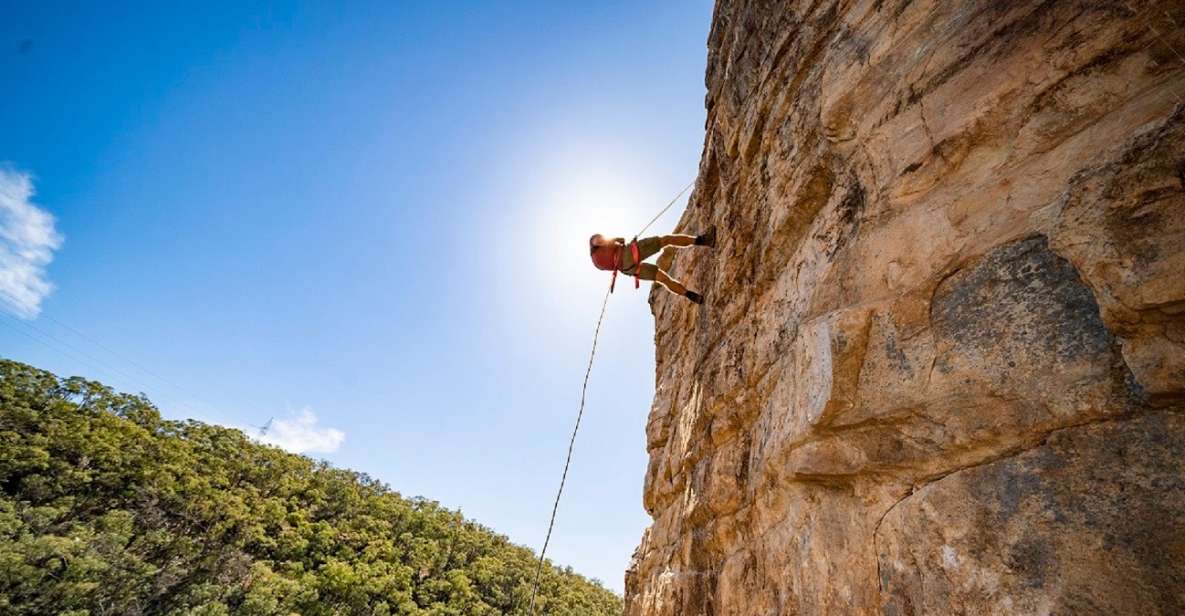 adelaide rock climbing and abseiling experience in morialta Adelaide: Rock Climbing and Abseiling Experience in Morialta