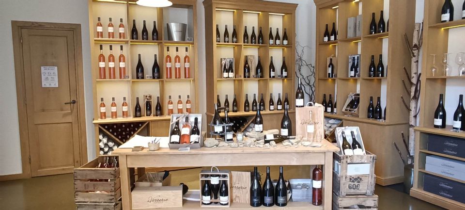 Aix-en-Provence: Avignon Tour & Chateauneuf-du-Pape Tasting - Key Points