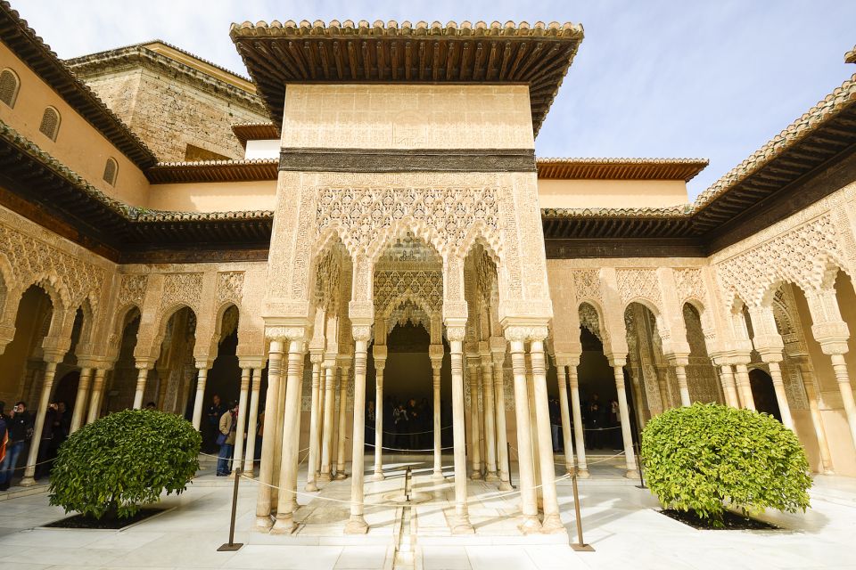 alhambra nasrid palaces and generalife 3 hour guided tour Alhambra, Nasrid Palaces, and Generalife 3-Hour Guided Tour