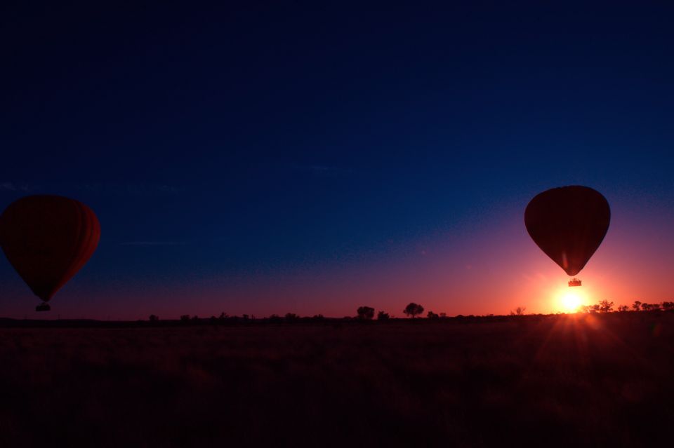 Alice Springs: Early Morning Hot Air Balloon Flight - Key Points
