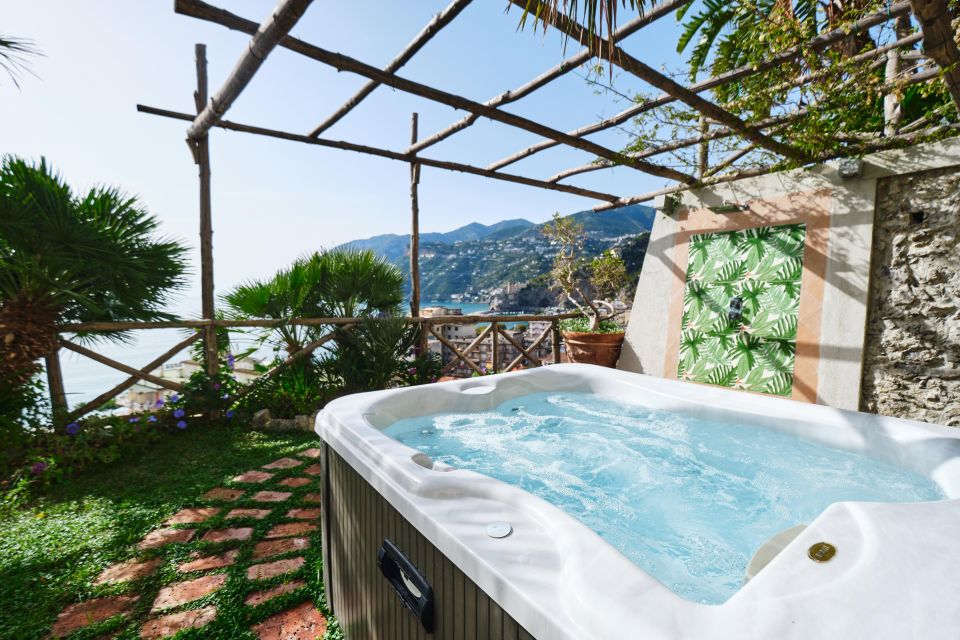 Amalfi Coast: Exclusive Jacuzzi With Champagne and Meal Pack - Key Points
