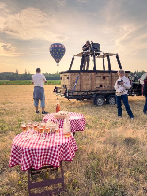 Amboise Hot-Air Balloon VIP for 6 Over the Loire Valley - Key Points
