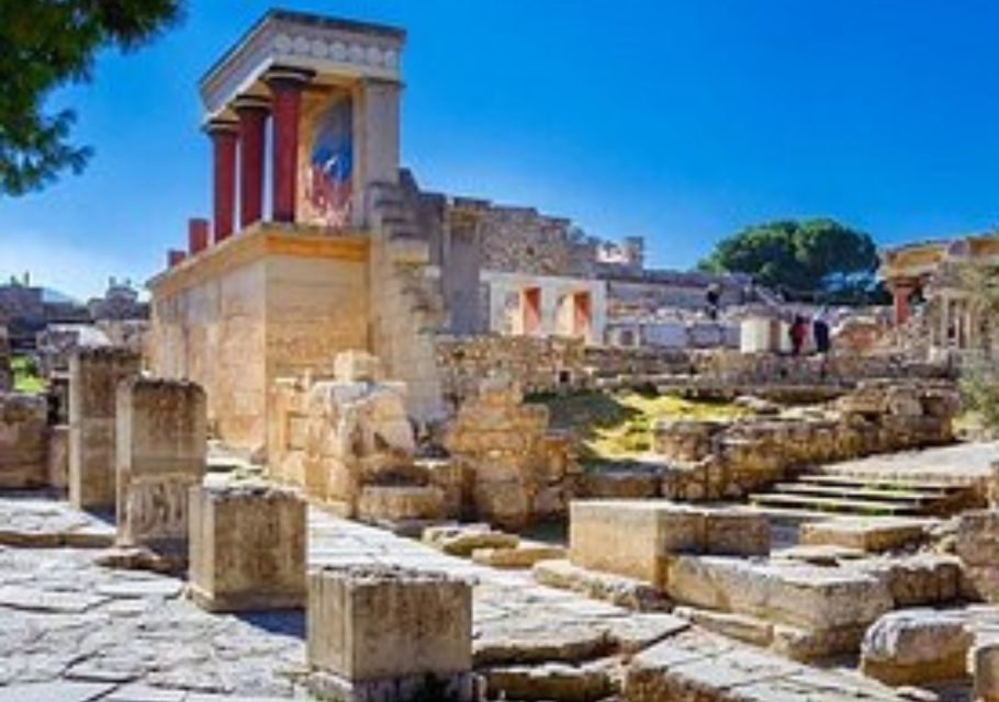 Archaeological Museum & Knossos Palace Guided Tour Half Day - Key Points