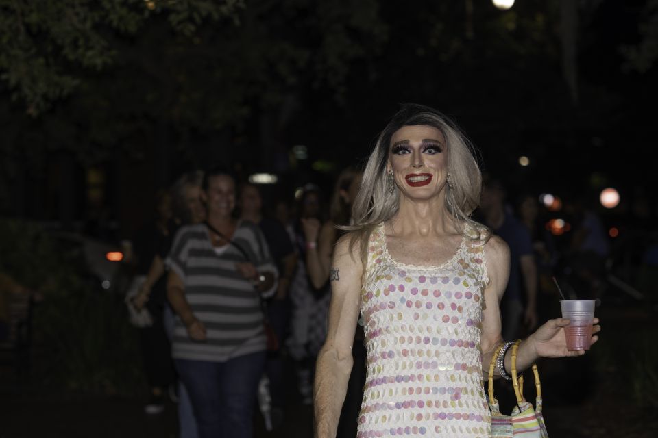 Atlanta: Drag Queen Guided Pub Crawl and Cabaret Show - Key Points