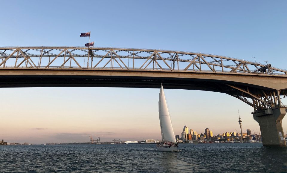 Auckland Harbour 3-Course Dinner Cruise With Welcome Drink - Key Points