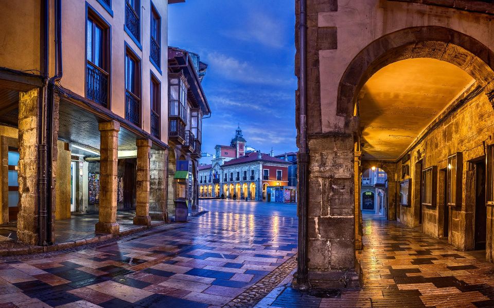 Aviles : Mysteries and Legends Walking Tour - Key Points