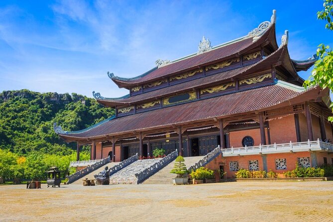 bai dinh pagoda trang an grottoes boating full day trip Bai Dinh Pagoda & Trang an Grottoes Boating Full Day Trip