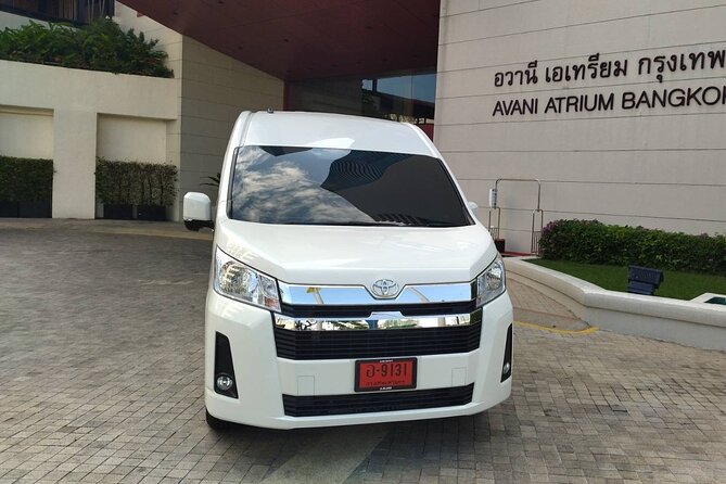 bangkok airport departure luxury limousine hotel to airport Bangkok Airport Departure : Luxury Limousine (Hotel to Airport)