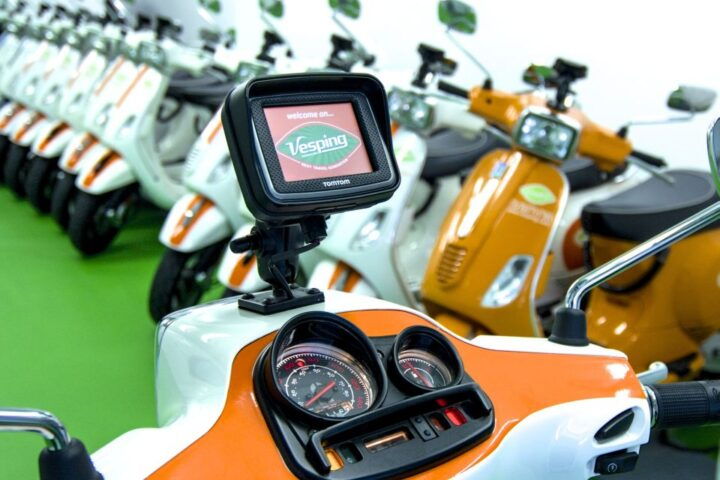 Barcelona: 6-Hour Vespa Rental With GPS - Key Points