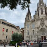 barcelona la rambla and gothic quarter tour with audioguide Barcelona: La Rambla and Gothic Quarter Tour With Audioguide