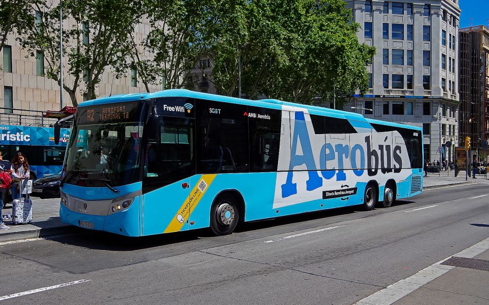 Barcelona: One-Way Shared Transfer To/From Airport and City - Key Points