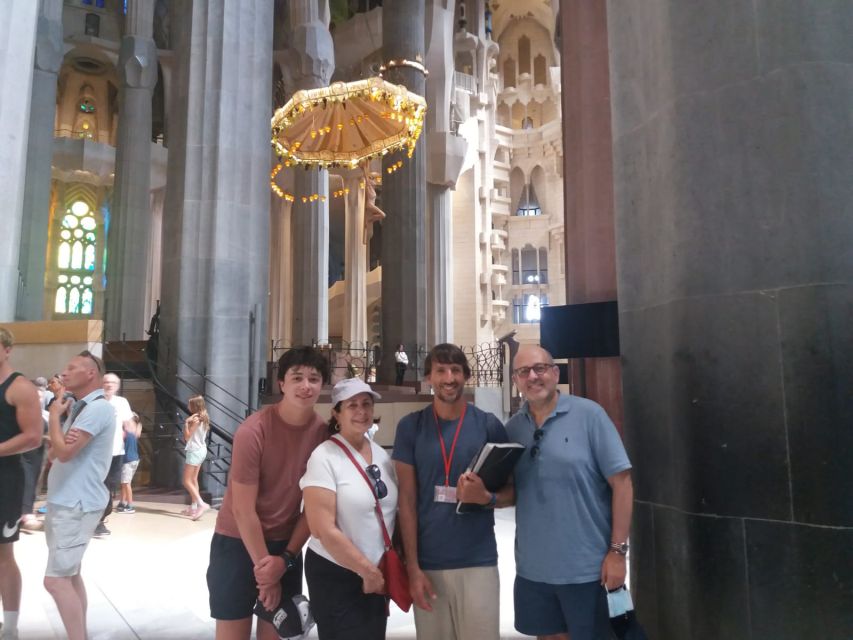 Barcelona: Private Guided Tour of Sagrada Familia - Key Points