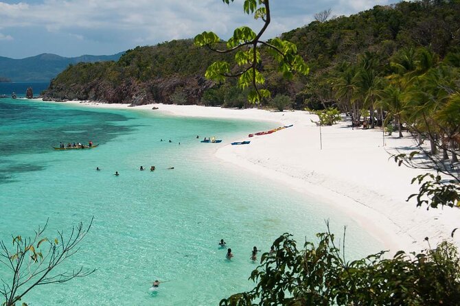 Best Coron Beaches to Malcapuya & Ditaytayan via Speedboat
