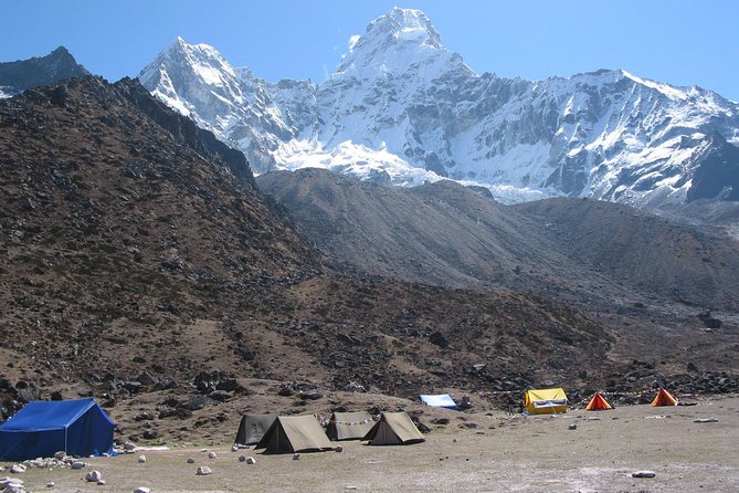 Best Trek For Nepal Amadablam Base Camp Trekking on 12 Days - Key Points