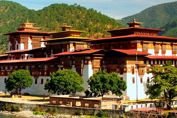 Bhutan Tour - 3 DAYS 2 NIGHTS - Key Points