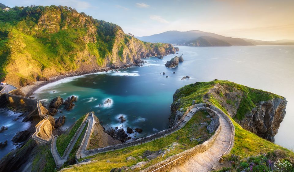 Bizkaia Bridge & Gernika/Bermeo & Gaztelugatxe Private Tour - Key Points