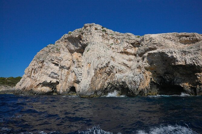 Blue Cave Tour With Speed Boat From Town Hvar - Key Points