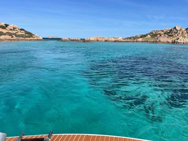 Boat 6,5 M Rental for Excursions to Maddalena and Corsica - Key Points