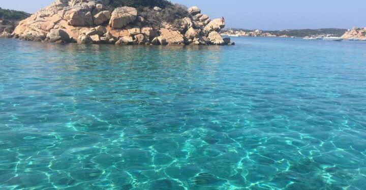 Boat Rental for the Maddalena Archipelago or Corsica - Key Points