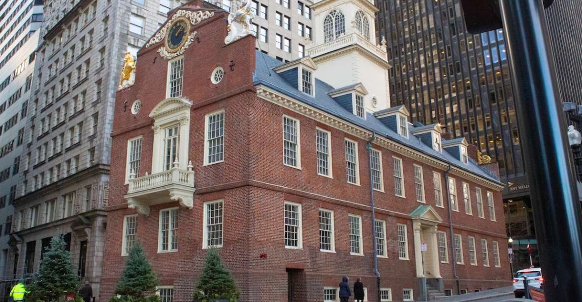 Boston: City History and Highlights Audio App Walking Tour - Key Points