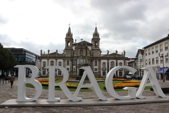 Braga Private Walking Tour With a Professional Guide - Key Points