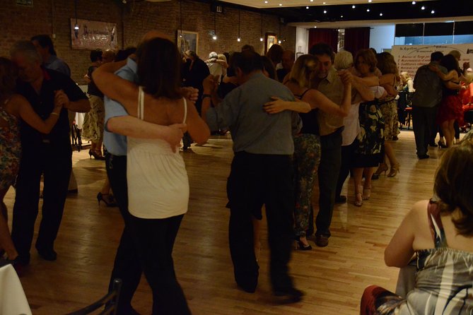 Buenos Aires Tango Tour Including Class and Milongas - Key Points