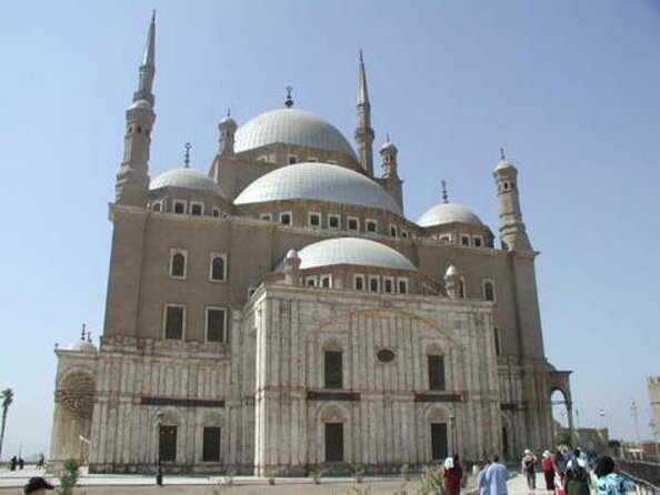 Cairo Historic Mosques Full-Day Guided Tour With Lunch, Pickup - Key Points