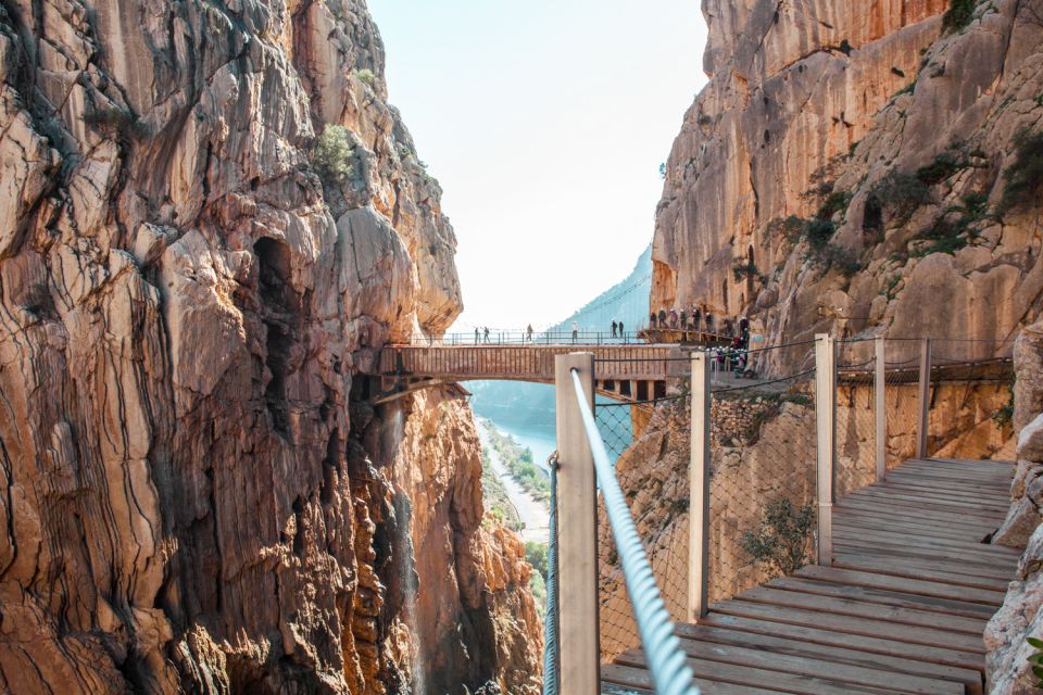 Caminito Del Rey: Guided Hiking Tour With Entrance Tickets - Key Points