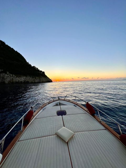 Capri Island by Boat - Key Points