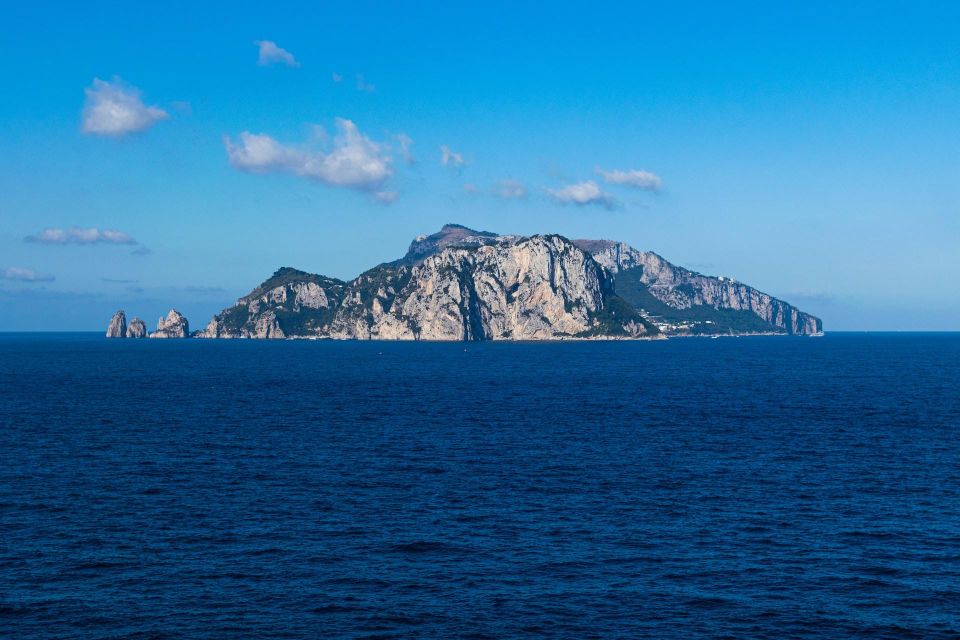 Capri Private Boat Tour by Speedboat From Positano/Praiano - Key Points