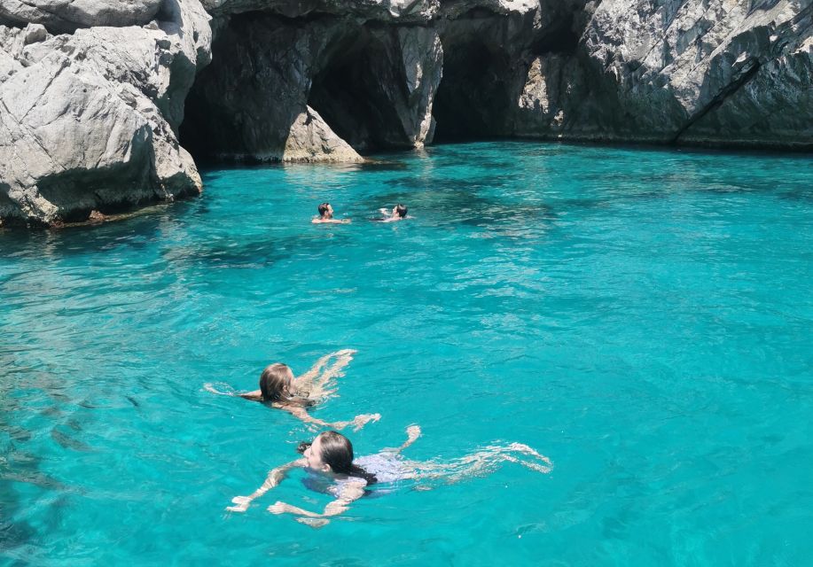 Capri Private Excursion by Boat From Sorrento-Capri-Positano - Key Points