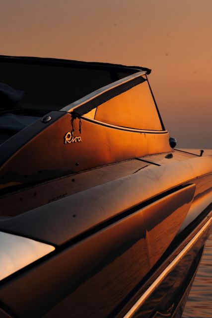 Capri: Sunset & Champagne Cruise via Riva 44 Speedboat - Key Points