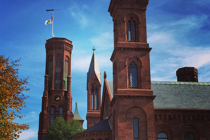 Castle to Capitol: Museums of the National Mall Architecture Tour - Tour Overview