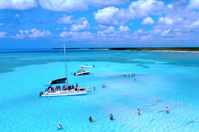 Catamaran Snorkel to El Cielo and Tortugas Beach Club - Key Points