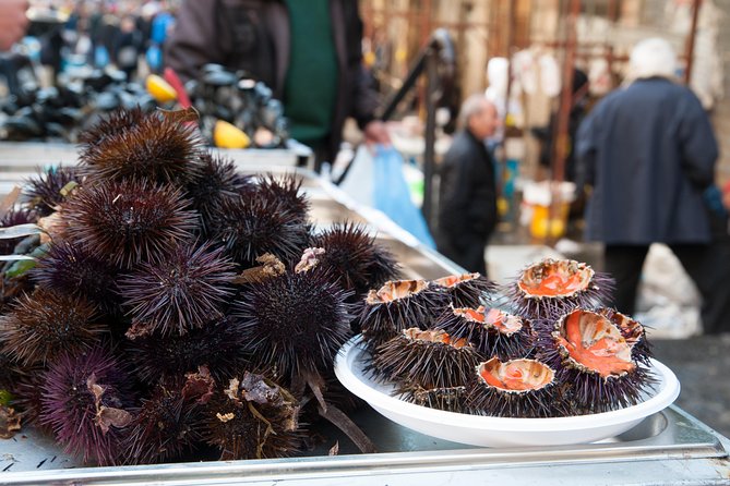 Cesarine: Market Tour & Home Cooking Class in Catania - Key Points