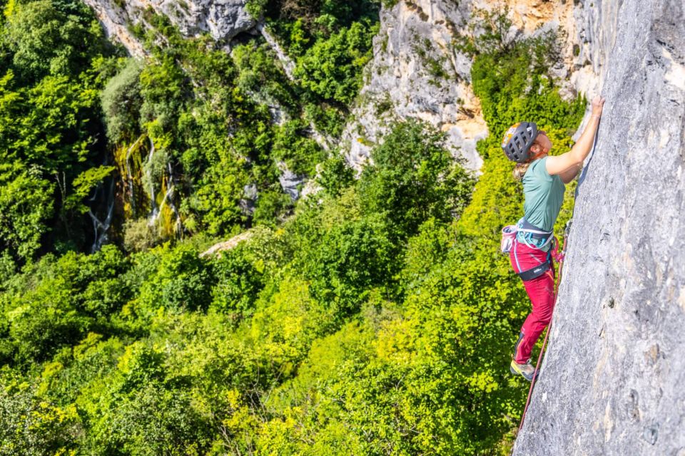Climbing: Montmirail Lace - Booking Details
