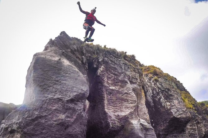 Coasteering in Caloura (Sao Miguel - Azores) - Key Points