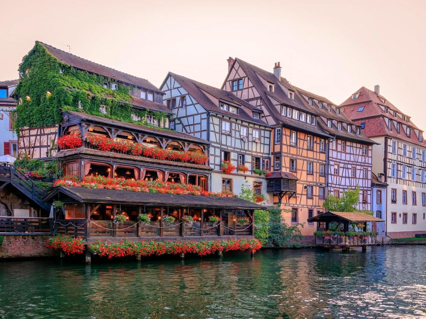 Colmar: Express Walk With a Local in 60 Minutes - Key Points