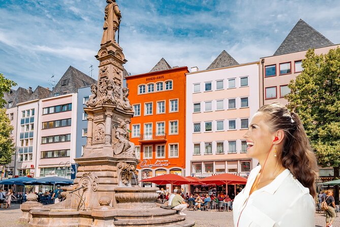 Cologne: Walking Tour With Audio Guide on App - Key Points